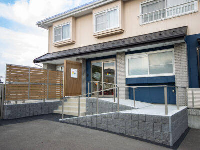 さえきこどもクリニック